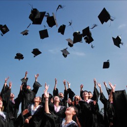 6 Smart Money Moves for New College Graduates
