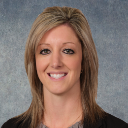 Kristy Seaman, recent graduate from the Iowa School of Banking article image